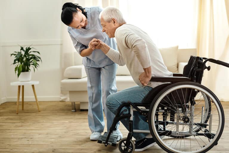 Alzheimer's home care provides specialized care to aging seniors in every phase of the disease.
